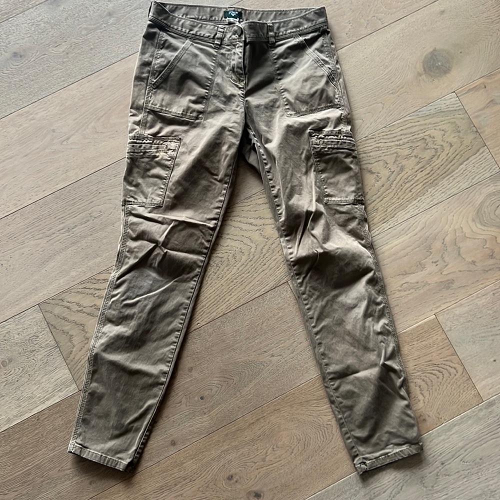 J Crew stretch city fit cargo-ish army-ish pants. Size 4.